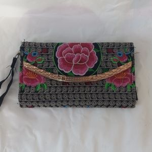 Embroided Hand Wallet